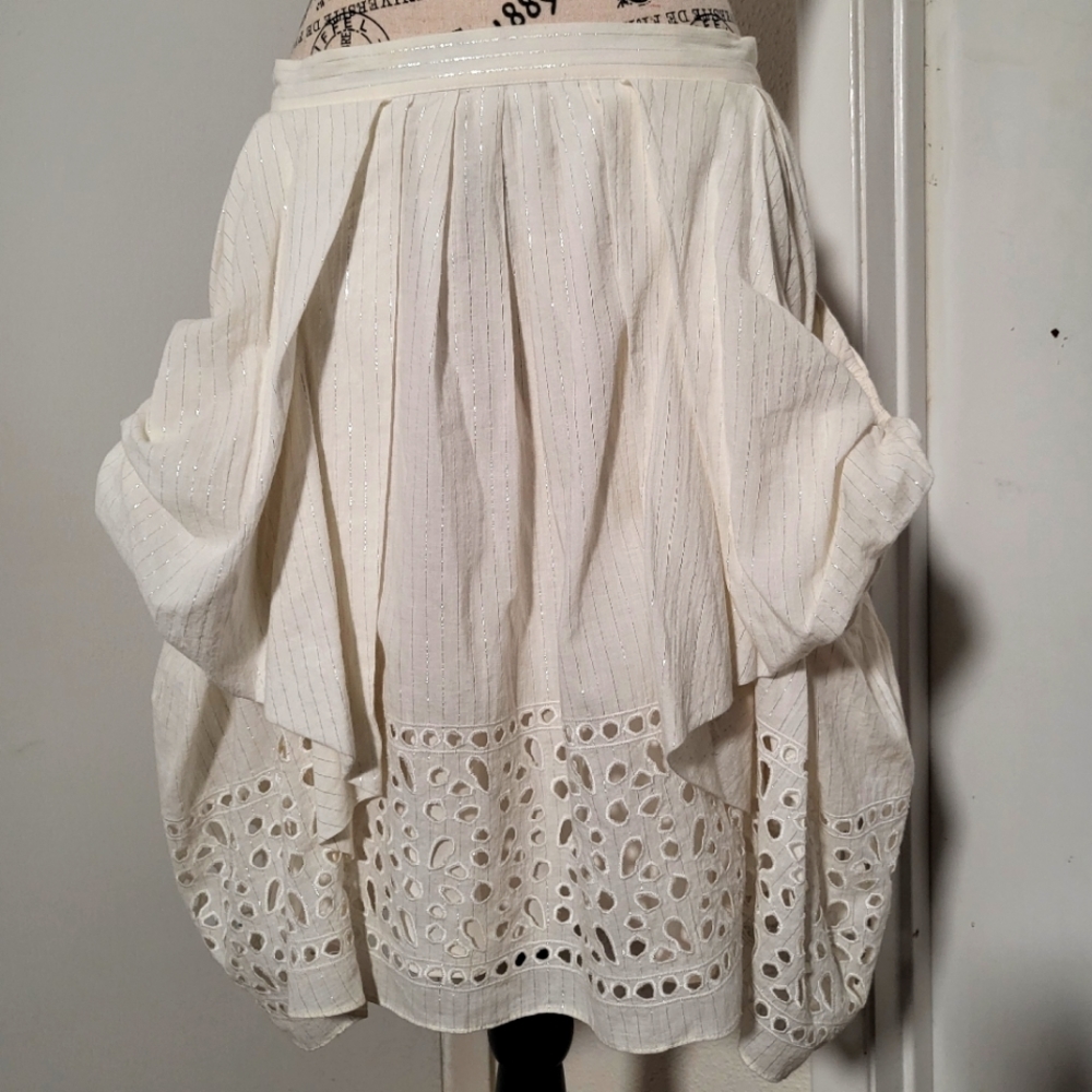 BCBGMAXAZRIA runway collection skirt, size small.